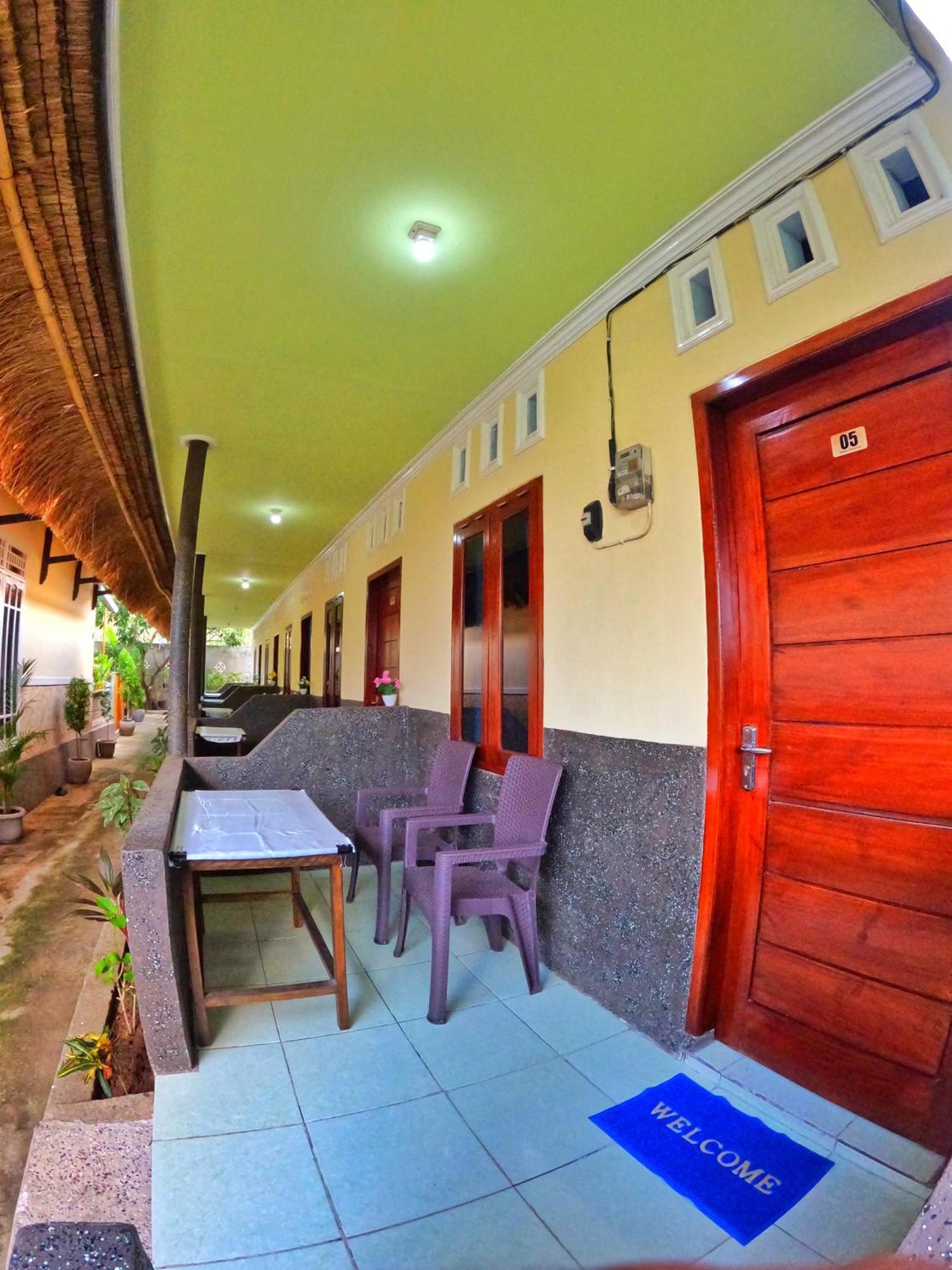 Mango Homestay Sekotong Luaran gambar